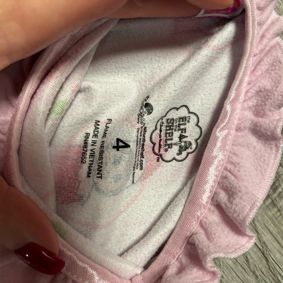 Toddler girl Christmas elf on shelf nightgown bundle - Picture 3 of 3